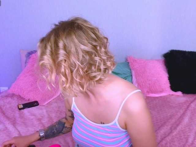 WhiteSoul live cam on BongaCams