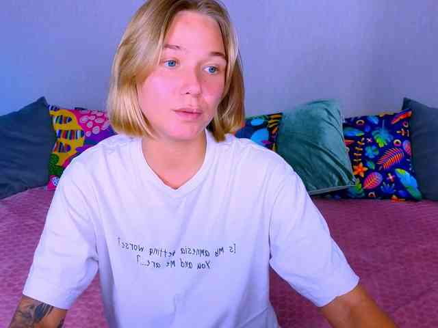 WhiteSoul webcam