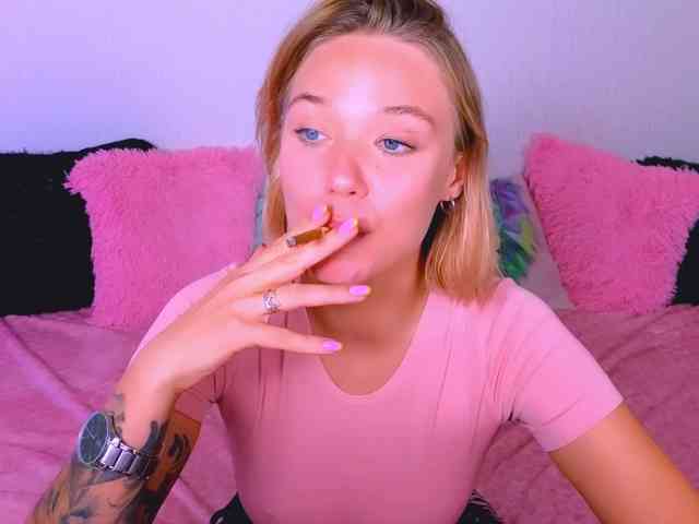 WhiteSoul webcam