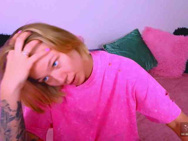 WhiteSoul webcam