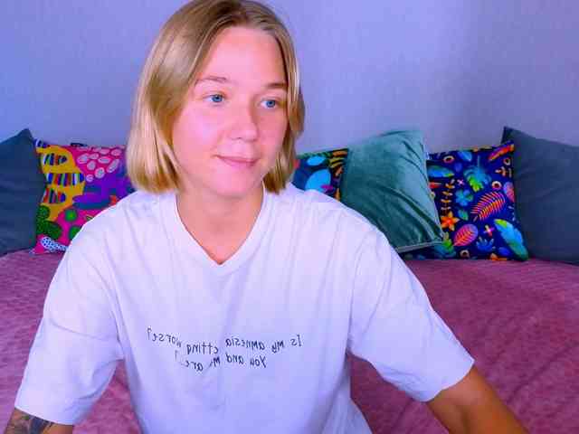 WhiteSoul webcam