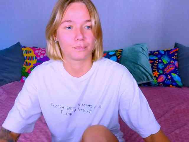 WhiteSoul webcam