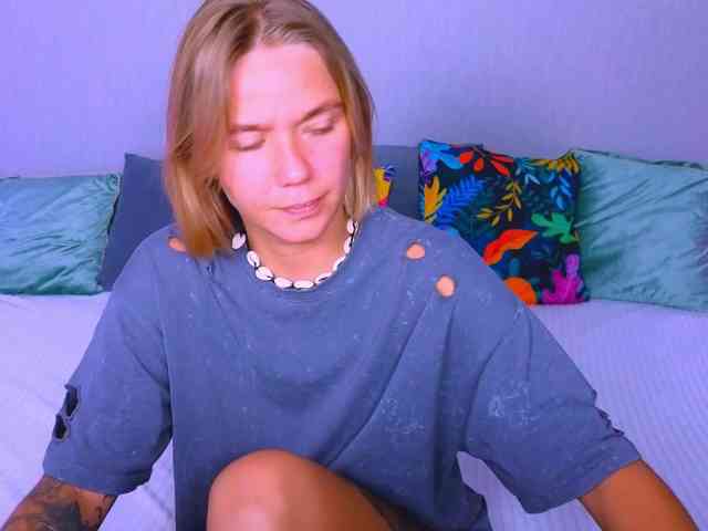 WhiteSoul webcam