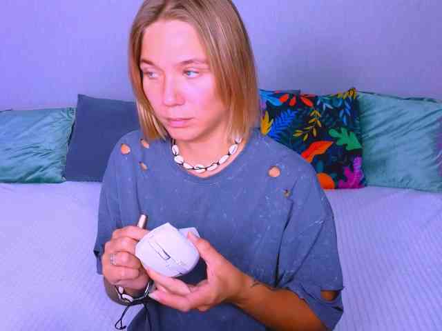 WhiteSoul webcam