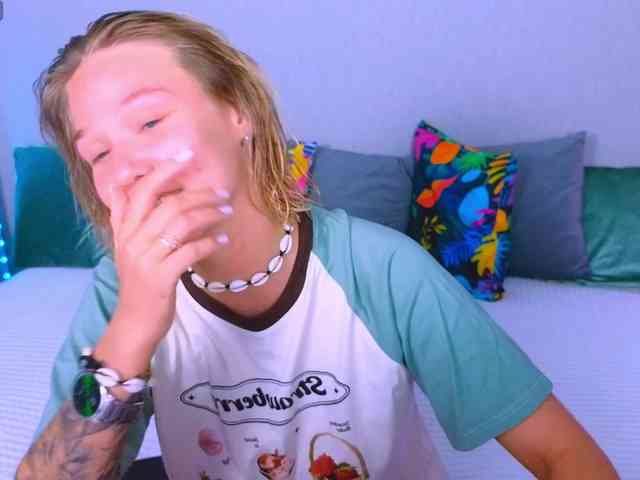 WhiteSoul webcam