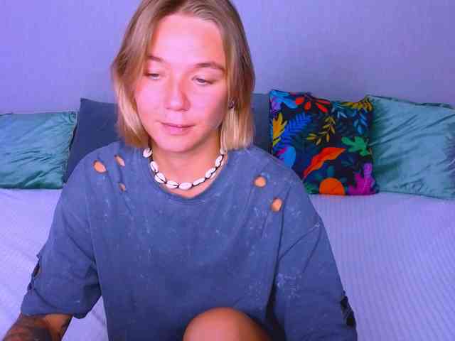 WhiteSoul webcam