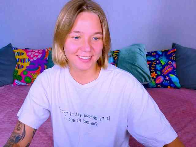 WhiteSoul webcam