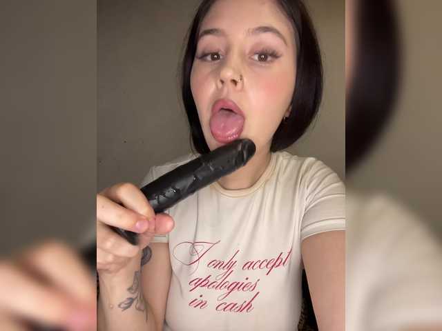 DemonMarrry live cam on BongaCams