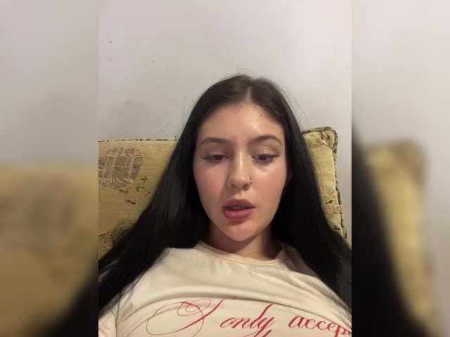 DemonMarrry live webcam show