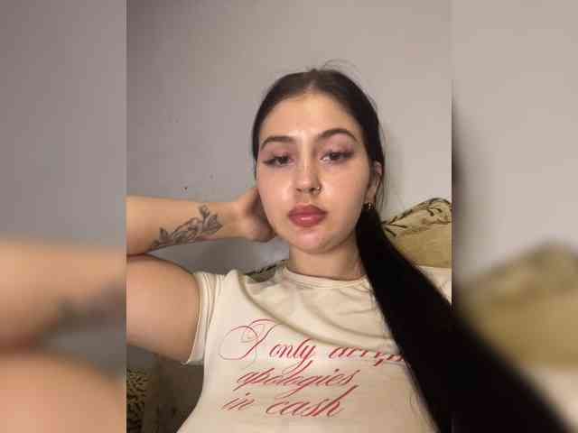 Модель: MaryDem