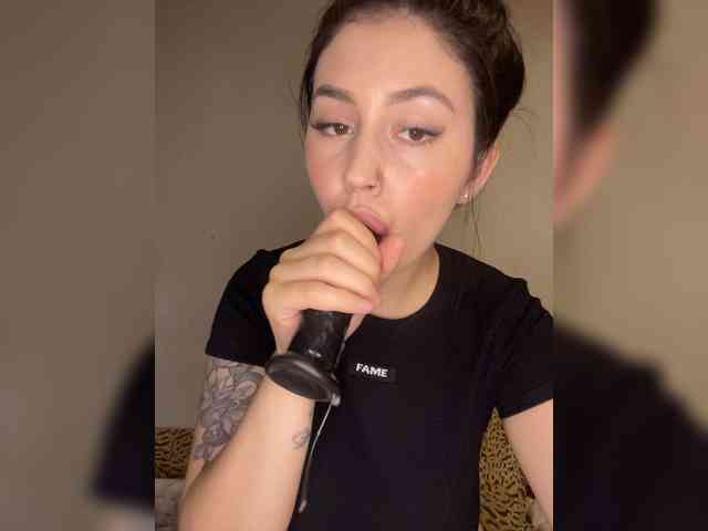DemonMarrry webcam
