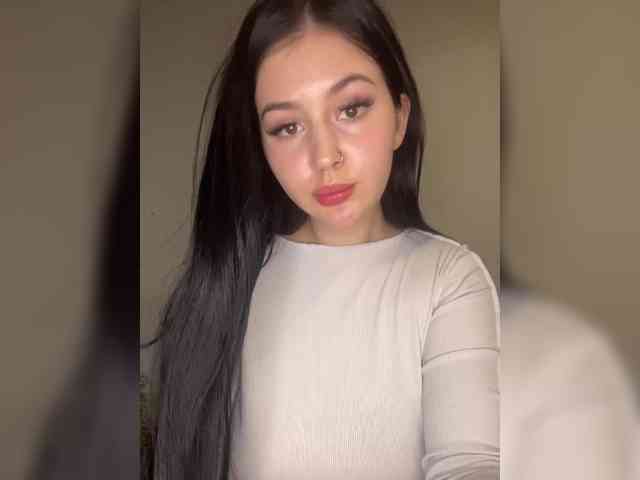 Модель: MaryDem