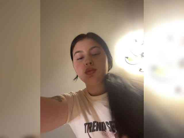 MaryDem webcam