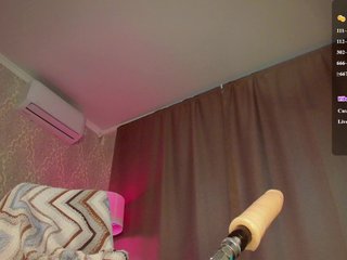 Juicy-Vikki Porn Show