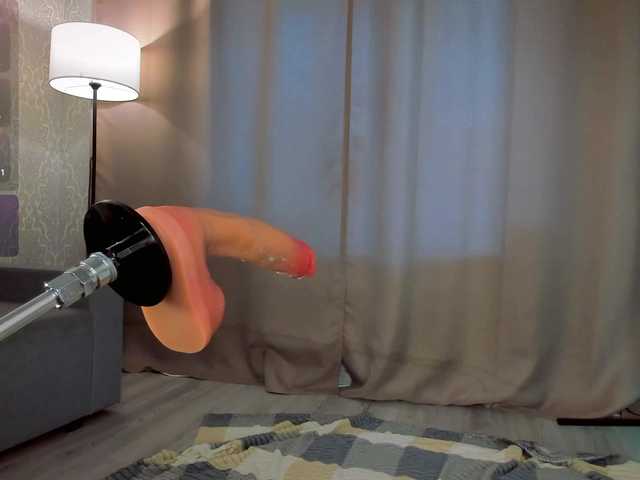 Juicy-Vikki live webcam show