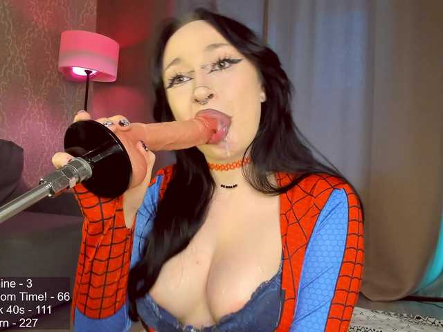 Juicy-Vikki