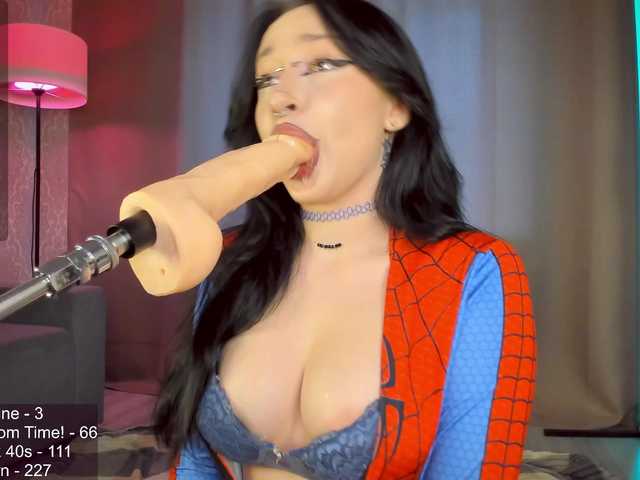 Juicy-Vikki