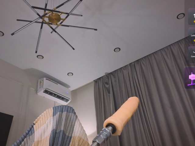 Live трансляция Juicy-Vikki - slutnetki.online