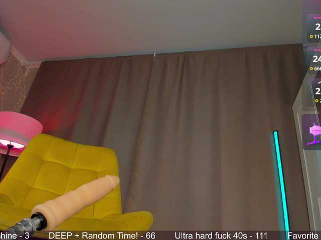 Juicy-Vikki live cam on BongaCams