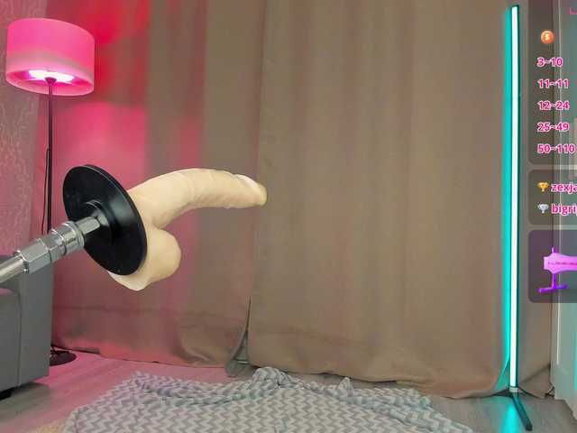 Juicy-Vikki live cam preview