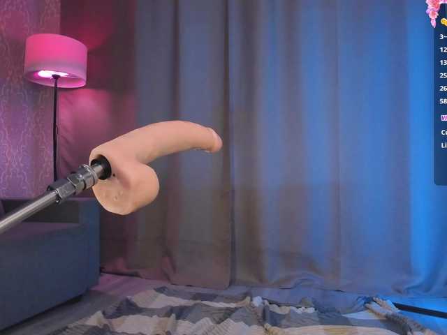 Juicy-Vikki's BongaCams show and profile