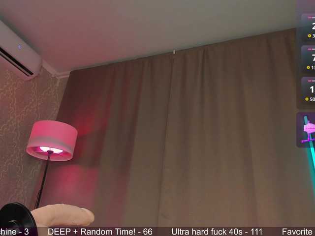 Juicy-Vikki live cam on BongaCams