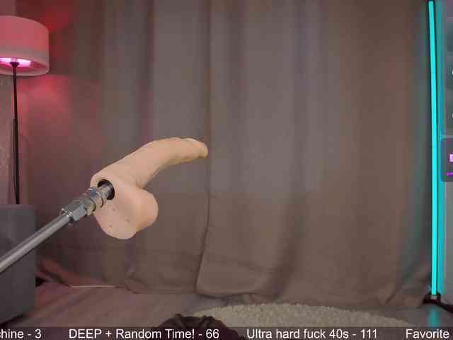 Juicy-Vikki webcam