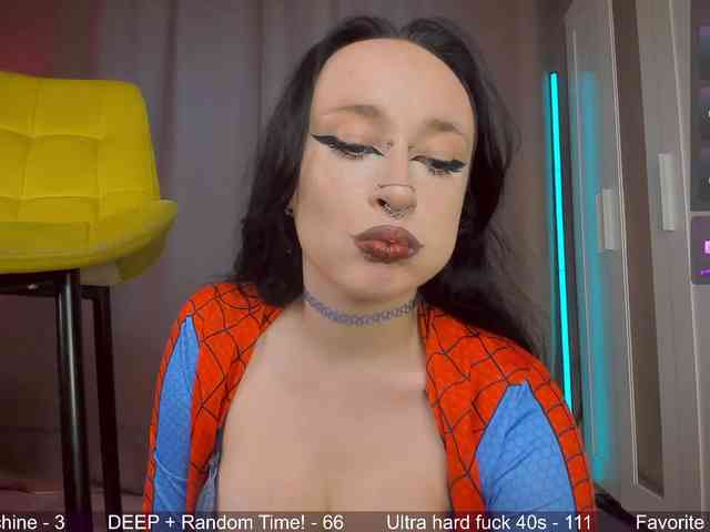 Juicy-Vikki webcam