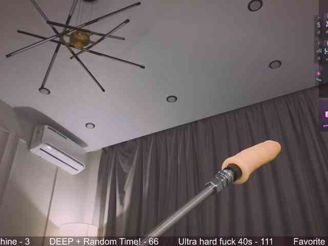Juicy-Vikki webcam
