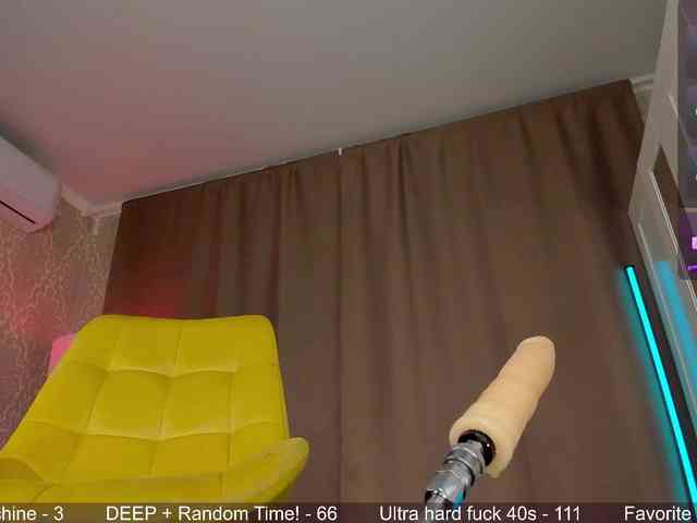 Juicy-Vikki Live Webcam on BongaCams