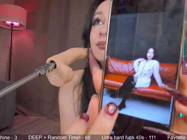 Juicy-Vikki webcam