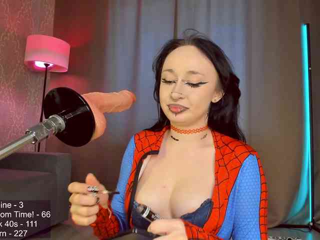 Juicy-Vikki webcam