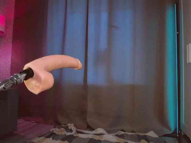 Juicy-Vikki webcam
