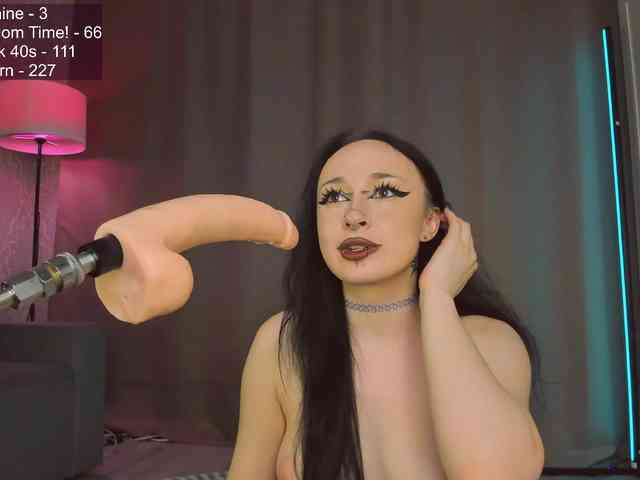 Juicy-Vikki webcam