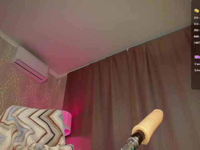 Juicy-Vikki webcam