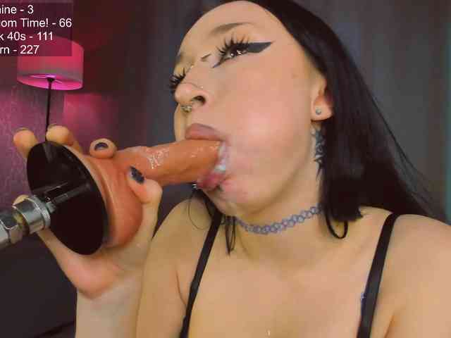 Juicy-Vikki webcam