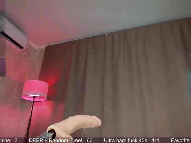 Juicy-Vikki webcam