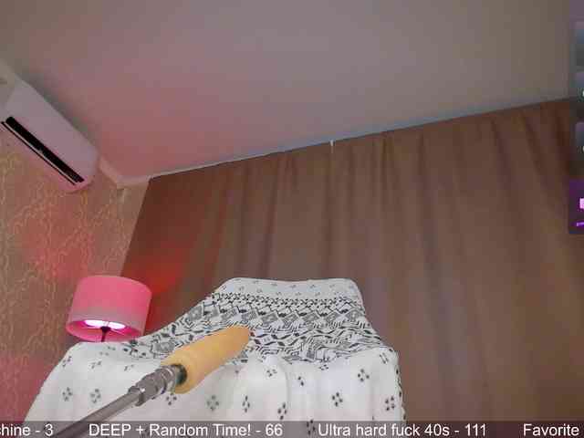 Juicy-Vikki webcam