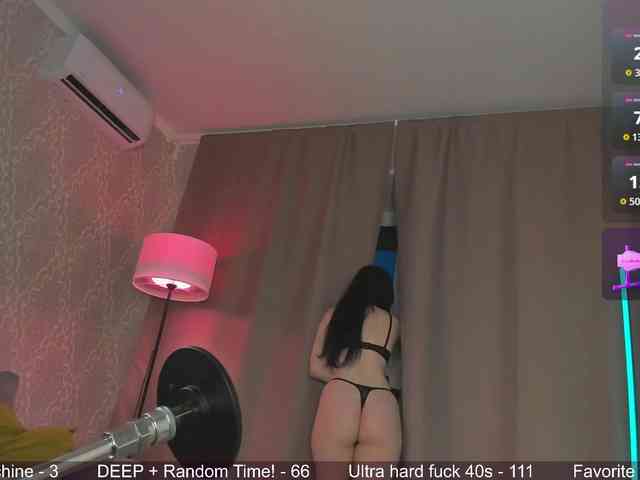 Juicy-Vikki webcam