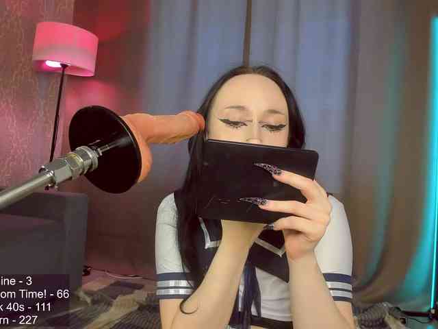 Juicy-Vikki webcam