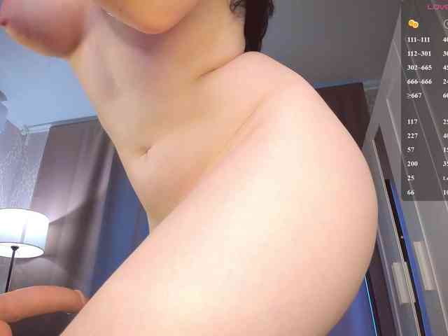 Juicy-Vikki webcam