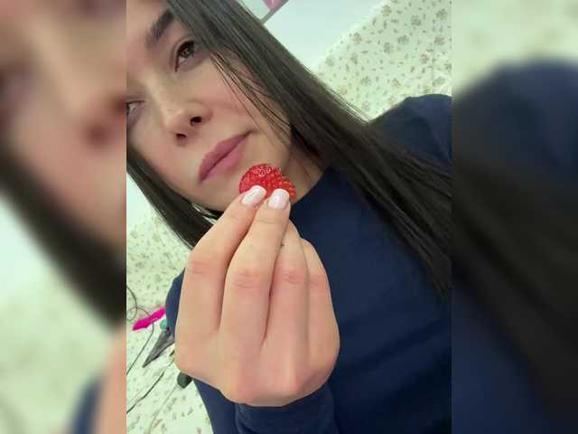 Love69me's BongaCams show and profile