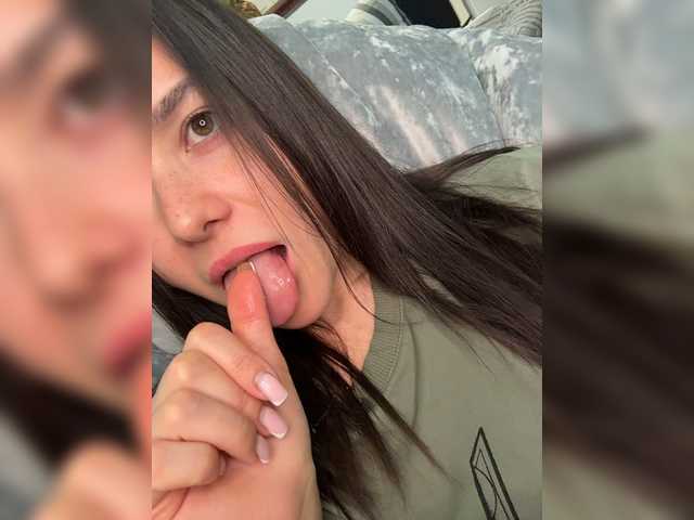 Love69me live cam on BongaCams