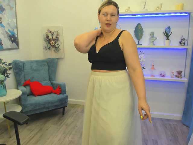 le modèle NinaStarle est en webcam porno dans un show sur le site bongacams, il possède les tags suivants: White/Caucasian,Blonde,Shaved