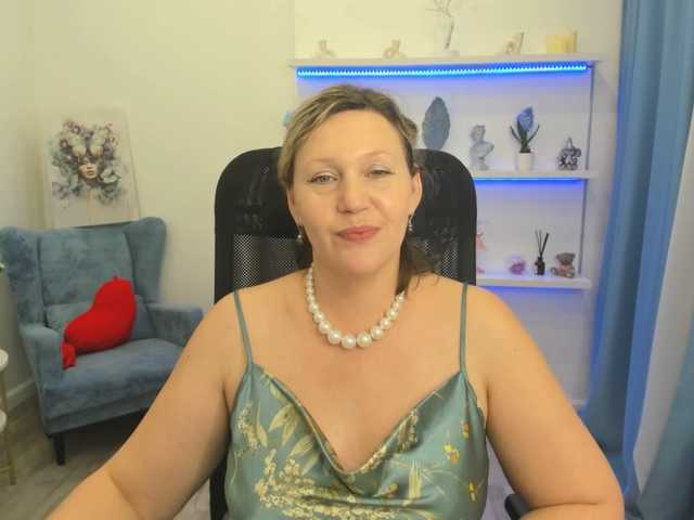 NinaStarle's BongaCams show and profile