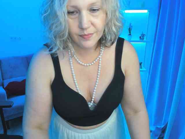 NinaStarle webcam