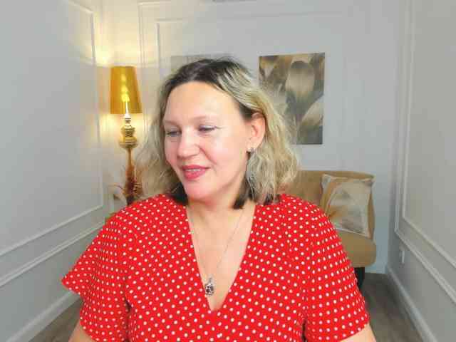 NinaStarle webcam