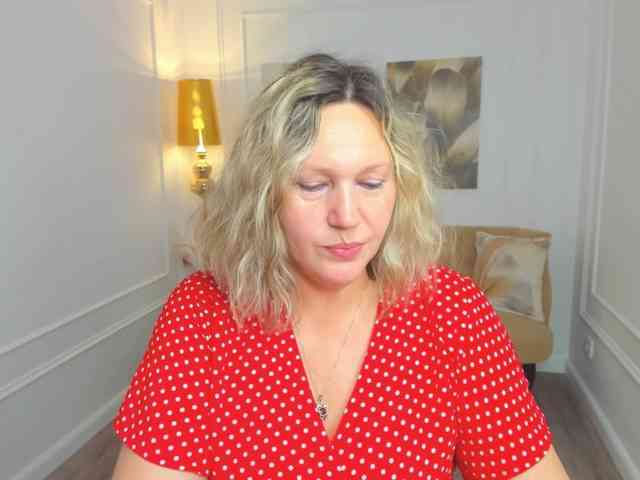 NinaStarle webcam
