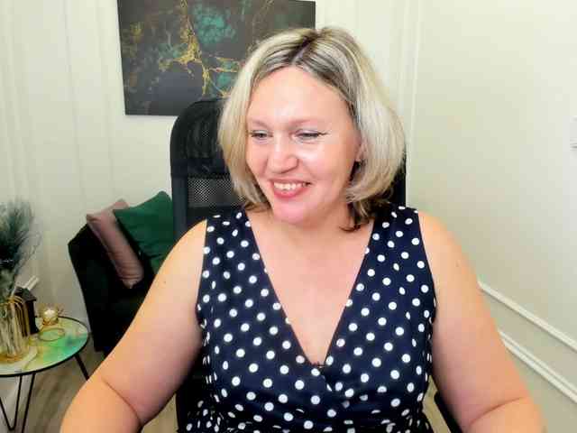 NinaStarle webcam
