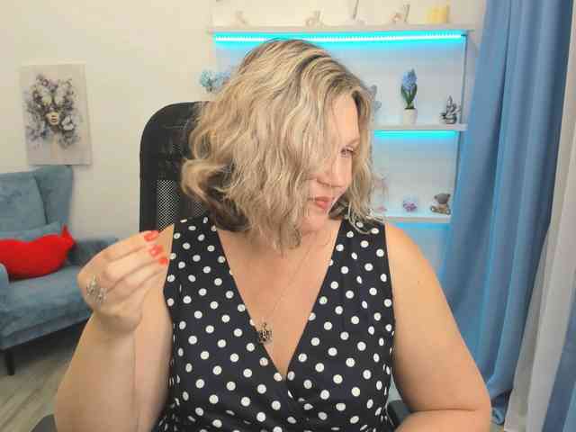 NinaStarle webcam